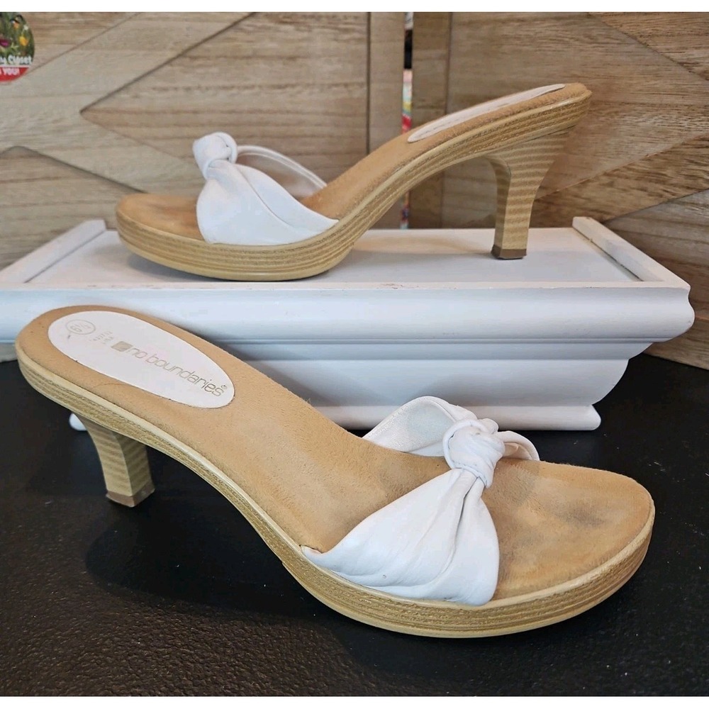 Vtg NoBo White Knot Leather Slip-On Open Toe Mule Heels Sz 6.5 Sexy Retro #657
